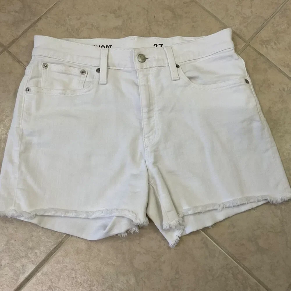 J Crew Women’s Mid Rise Denim Shorts Size 27 White Frayed Hem
